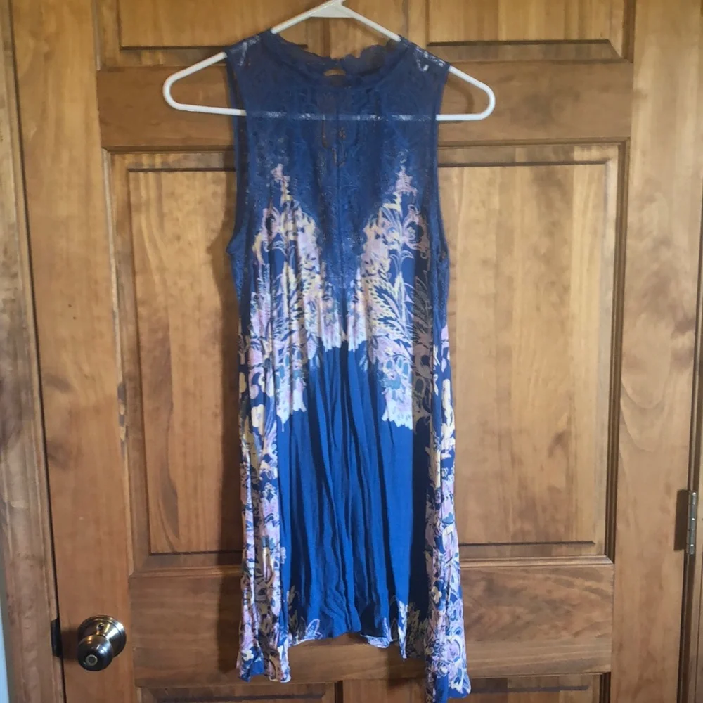 Free people blue floral  dress size small!